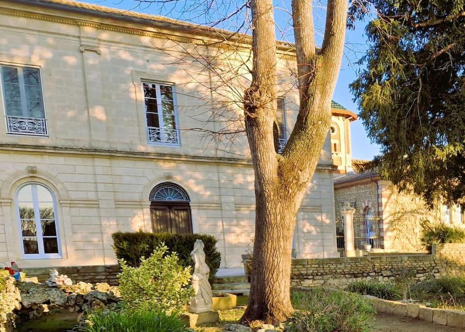 Вілла Domaine Mas Begon Aigues-Vives  Екстер'єр фото