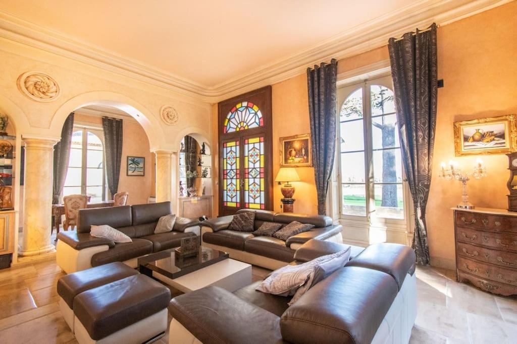 Вілла Domaine Mas Begon Aigues-Vives  Екстер'єр фото